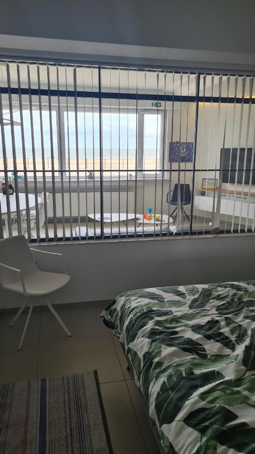 Апартаменты Frontaal Gelijkvloers Seaview 80M² 2 Slp Остенде Экстерьер фото