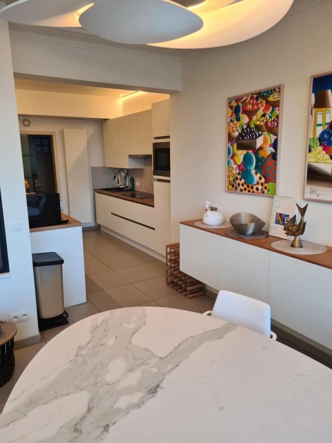 Апартаменты Frontaal Gelijkvloers Seaview 80M² 2 Slp Остенде Экстерьер фото